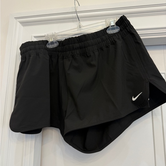NWT Nike Swim Women's Black Athletic Shorts XL - Picture 1 of 4